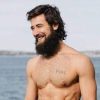 Patrick Beach – AloMoves – Yoga for Beginners