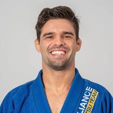 Thomas Lisboa – Guard Passing Beyond The Basics